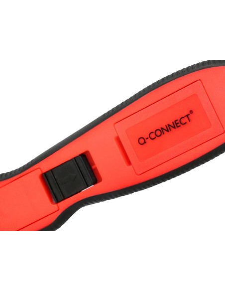 CUTER Q-CON.PLASTICO ANCHO SEGURIDAD EVITAR CORTES 18MM XD-G03