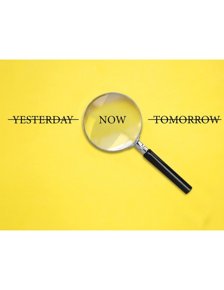 LUPA CRISTAL ARO METALICO MANGO NEGRO W-104 75 MM