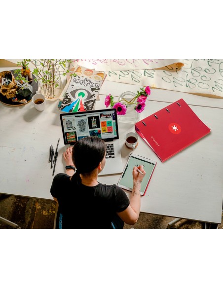 CARPETA RECAMBIO  ANTARTIK A4 5MM FORRADA 4AN.REDONDAS 25MM FRAMBUESA