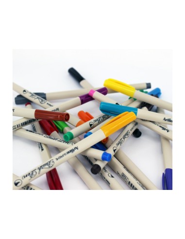 ROTULADOR ARTLINE SUPREME BRUSH BASE AGUA PUNTA TRAZO VARIABLE RJ.
