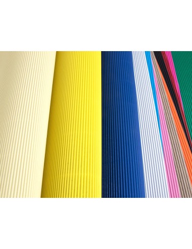 CARTON ONDULADO CELESTE HOJA 50X70 CM 320 GR