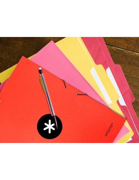 CARPETA GOMAS ANTARTIK FL CARTON FORRADO 3 SOLAPAS RJ.