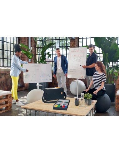 BOLSA KIT ACCESORIOS NOBO PIZARRA BL.230X200X355MM