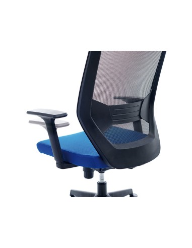 SILLA ROCADA C/REGUL. LUMBAR C/BRAZOS MALLA NG, TAPIZADO AZ.