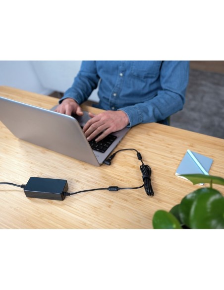 ADAPTADOR CORRIENTE TRUST PORTATIL CHARGER 19V-70W 6 CONECTORES