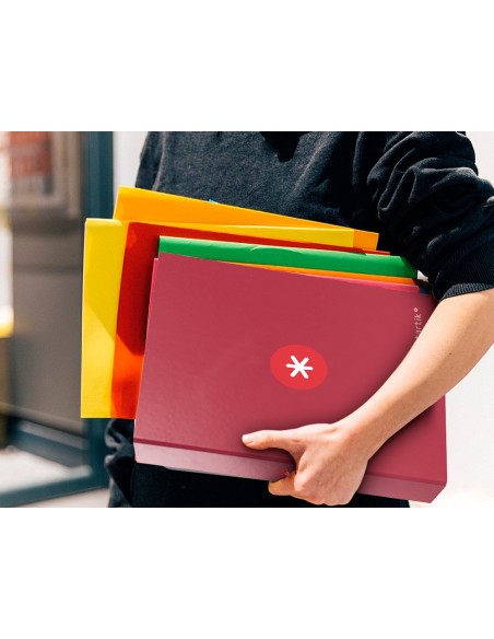 CARPETA 4AN.40MM MIXTAS  ANTARTIK A4 FORRADA FRAMBUESA