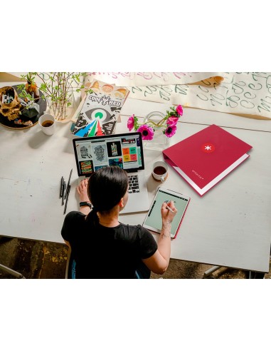 CARPETA 4AN.40MM MIXTAS  ANTARTIK A4 FORRADA FRAMBUESA